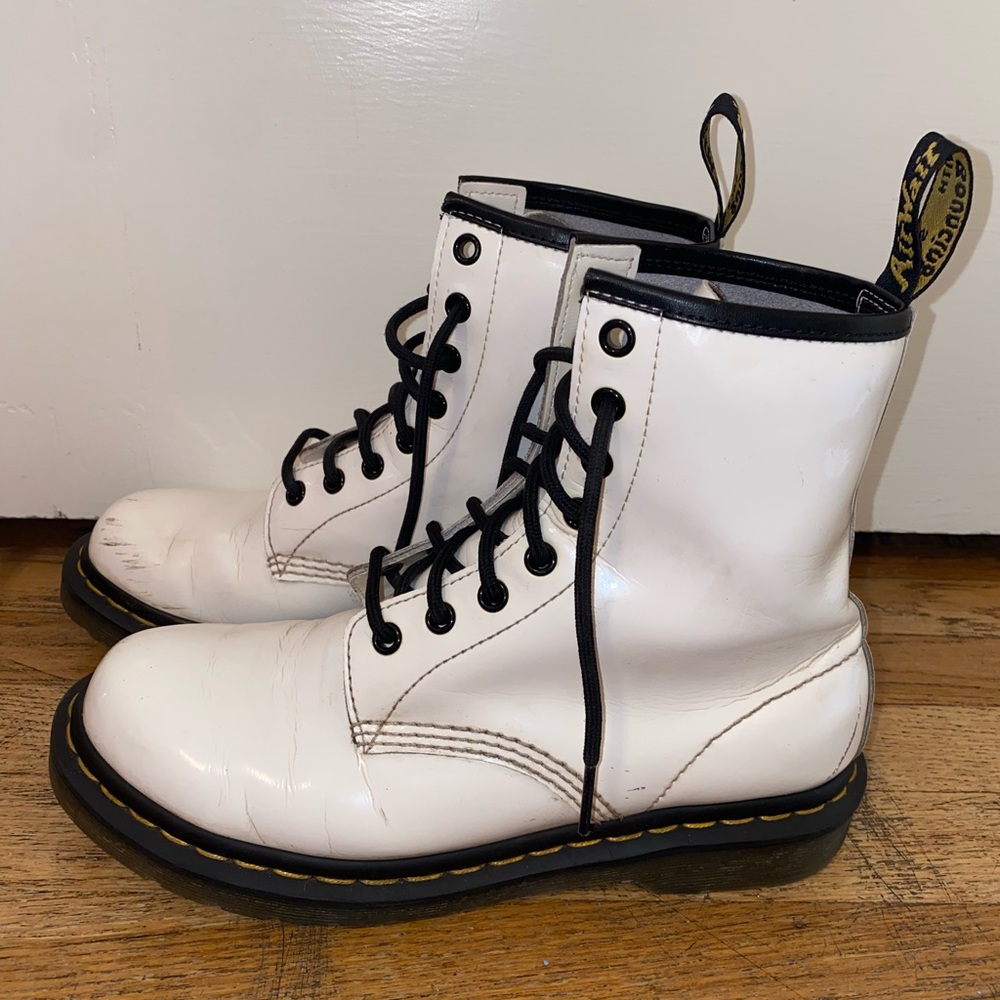 Dr Martens 1460 lace up boots